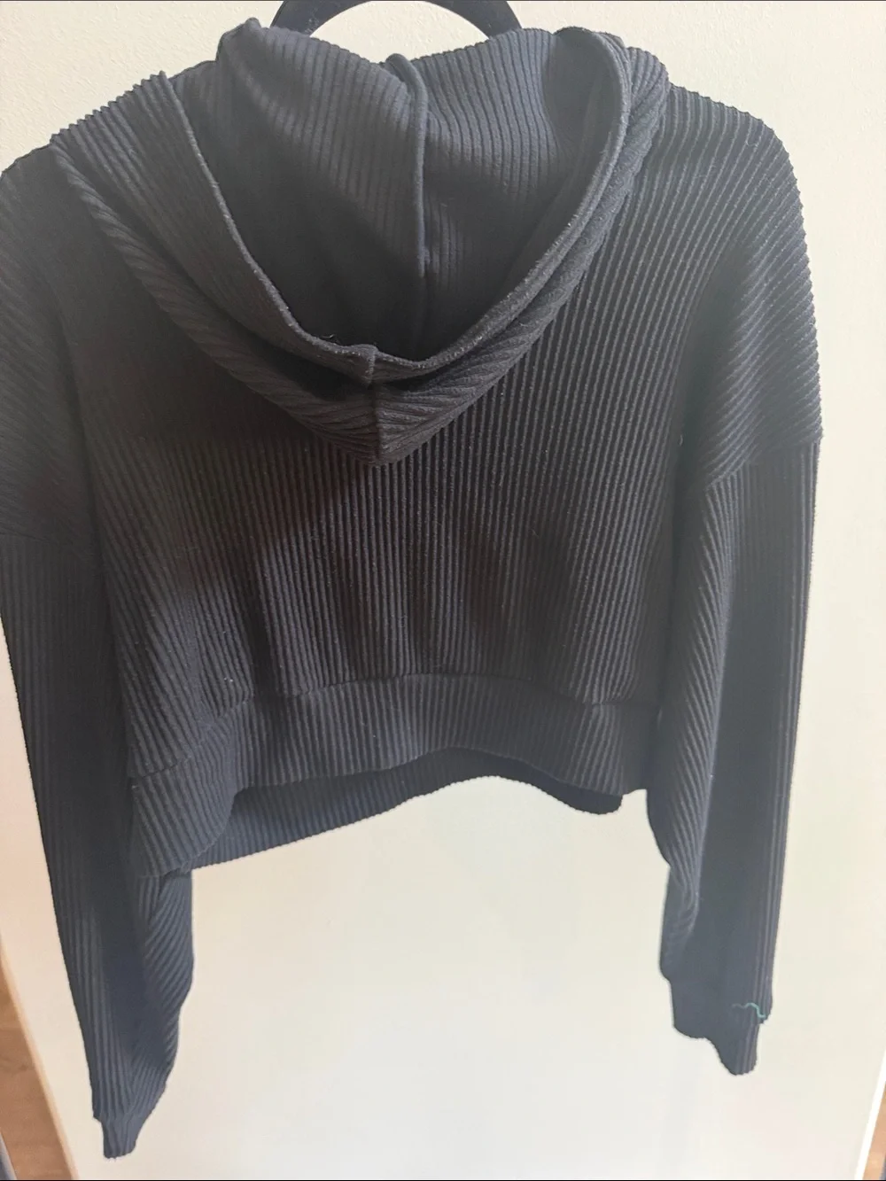 ALO Yoga Black Ribbed Cowl-Neck Cropped Sweater